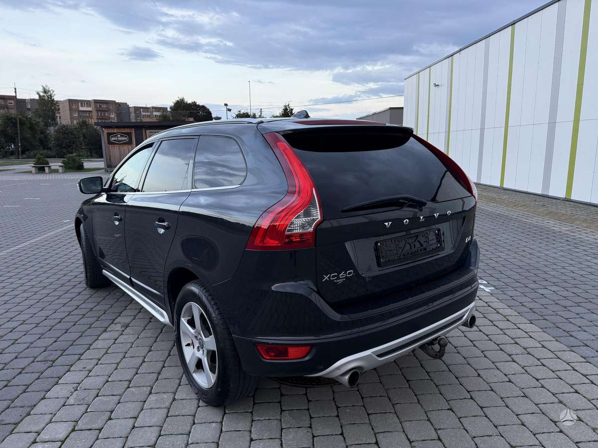 Volvo XC60 - 3