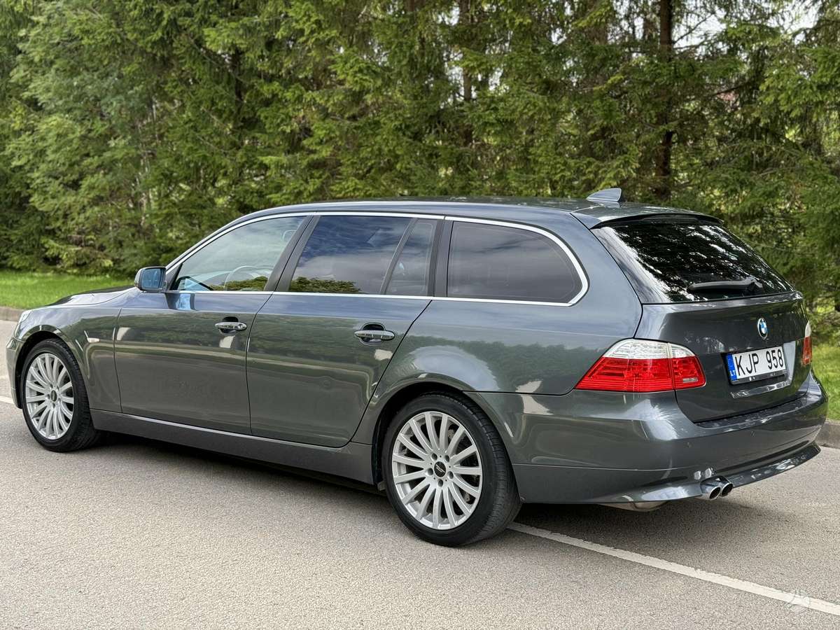 BMW 525, 3.0 l., Универсал