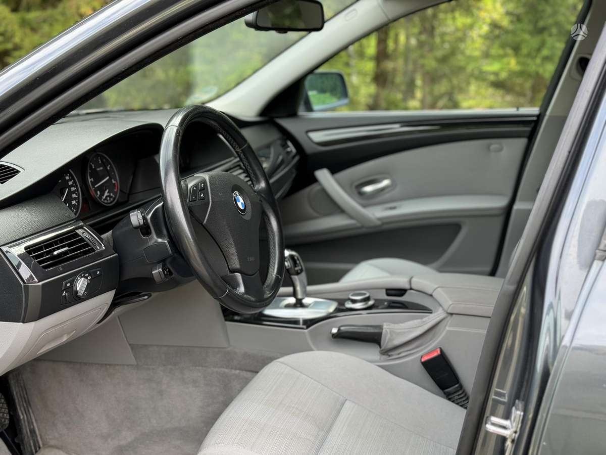 BMW 525, 3.0 l., Универсал