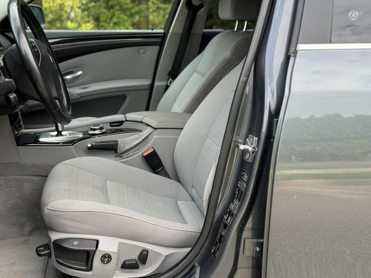 BMW 525, 3.0 l., Универсал