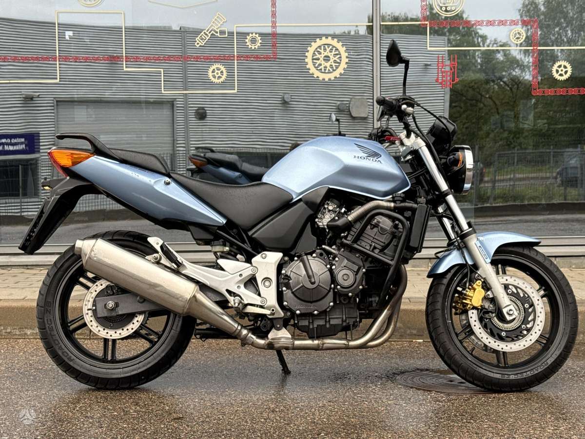 Honda CBF 600cc, street / classic