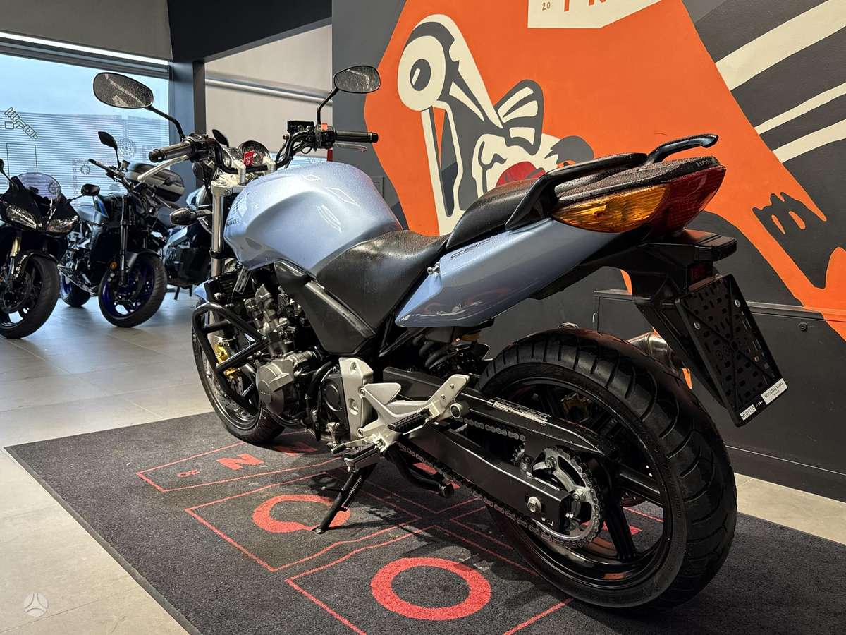 Honda CBF 600cc, street / classic