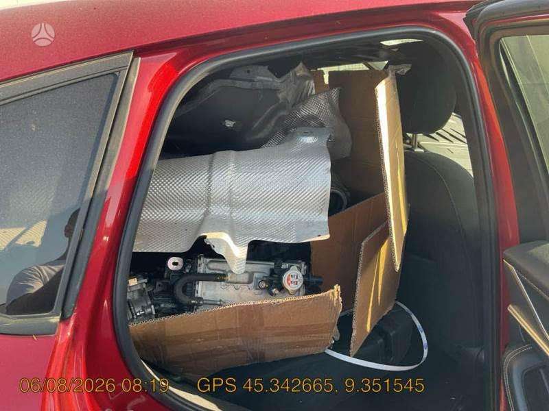 Mazda CX-60 - 8