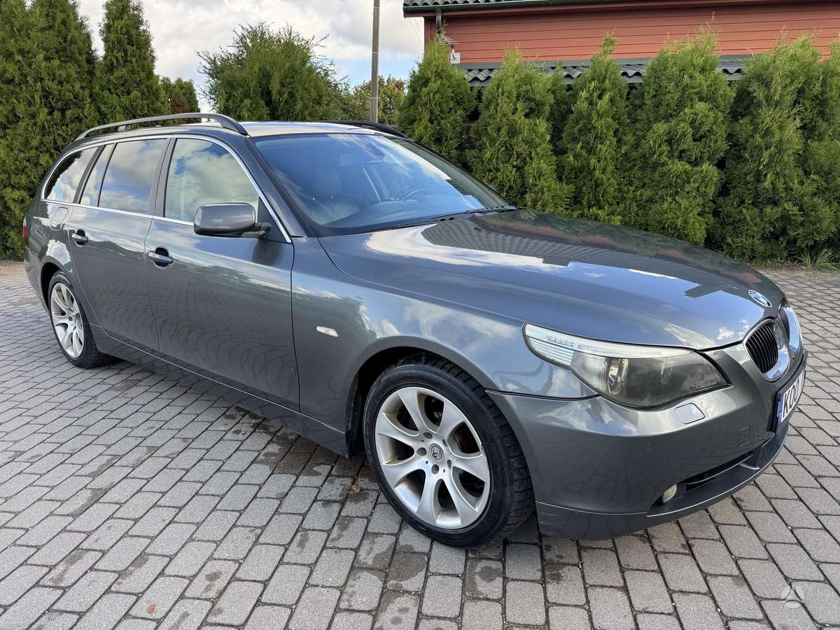 BMW 525, 2.5 l., Универсал