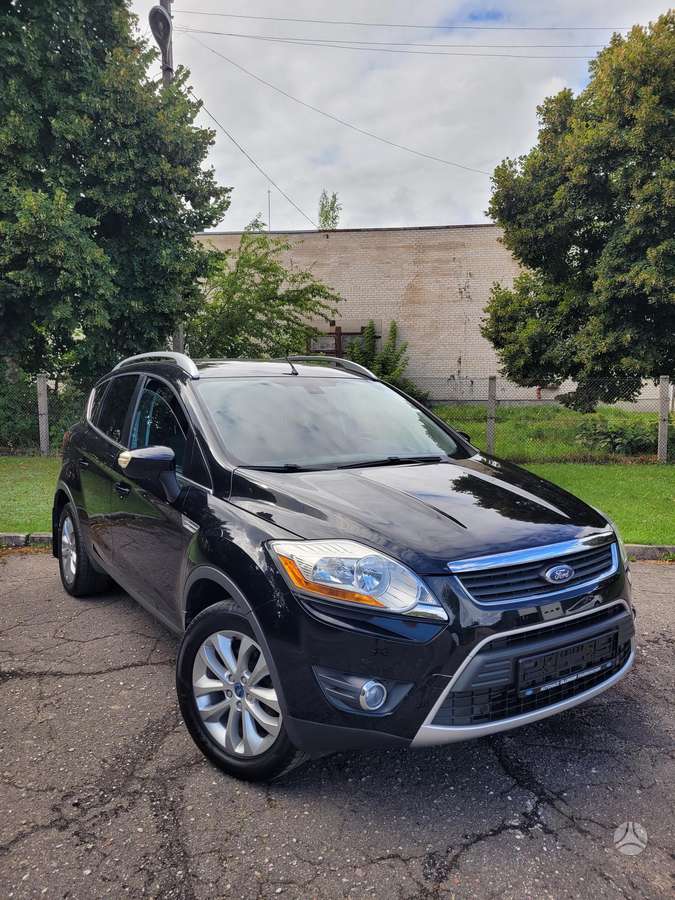 Ford Kuga - 2