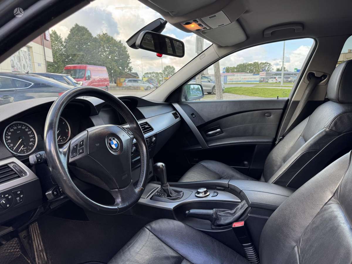 BMW 525, 2.5 l., Универсал