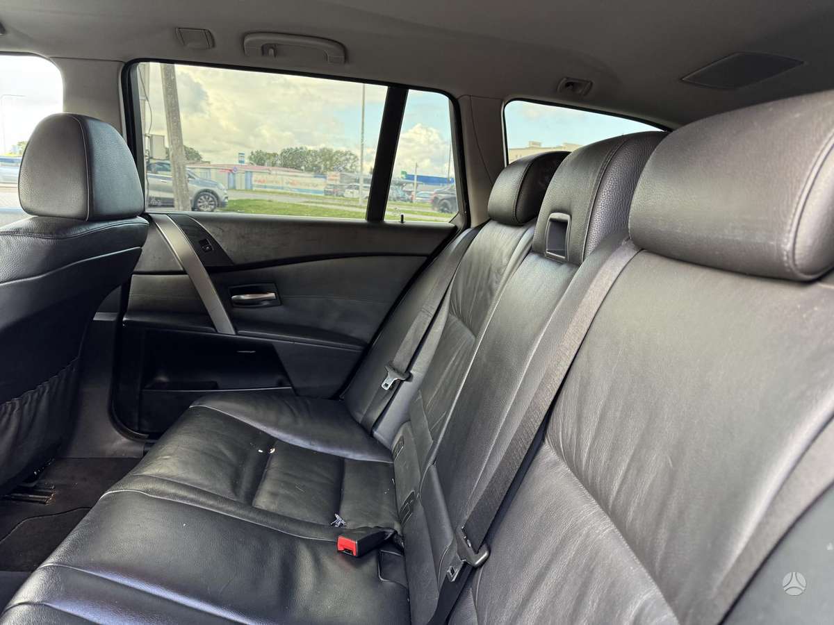 BMW 525, 2.5 l., Универсал