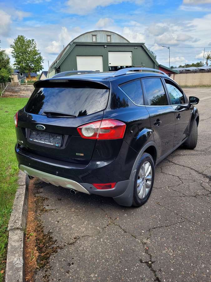 Ford Kuga - 3