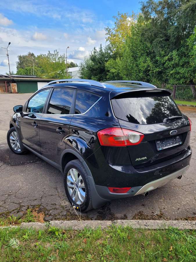 Ford Kuga - 4