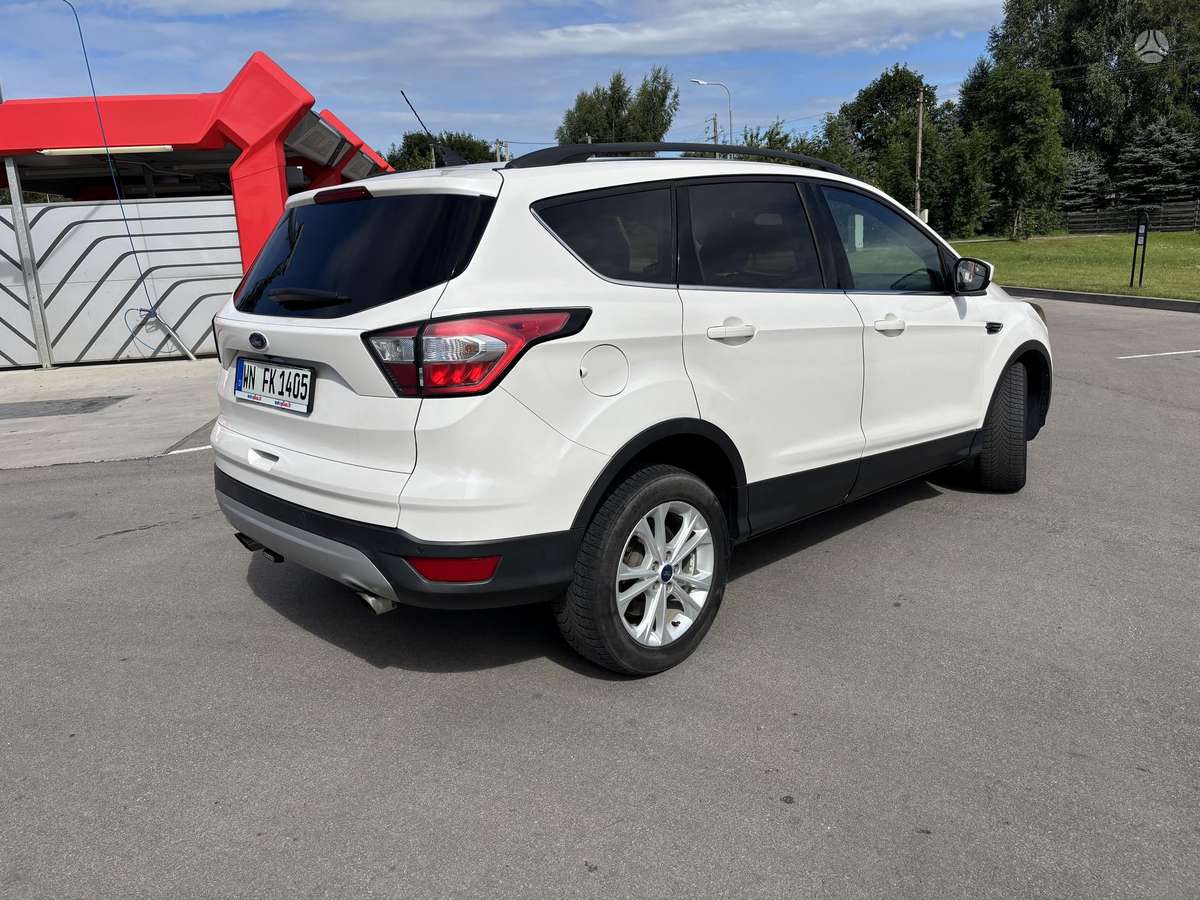 Ford Escape - 4