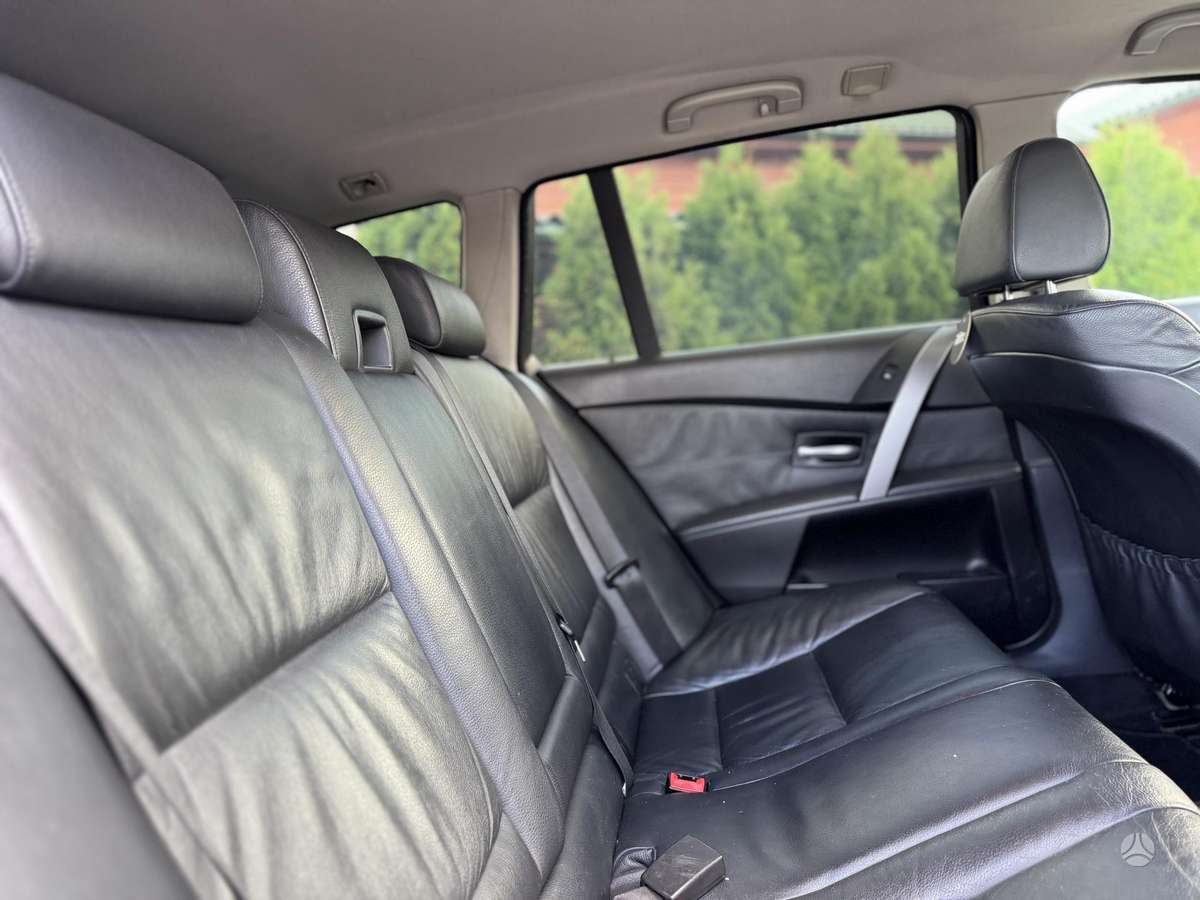 BMW 525, 2.5 l., Универсал