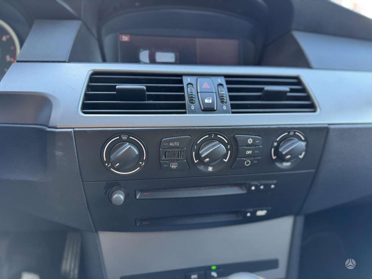 BMW 525, 2.5 l., Универсал