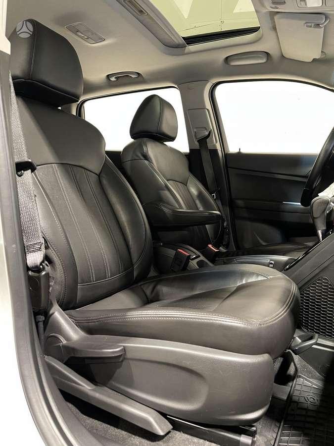Chevrolet Orlando - 11