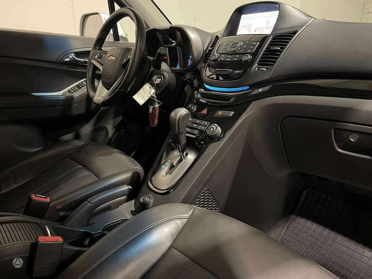 Chevrolet Orlando - 2