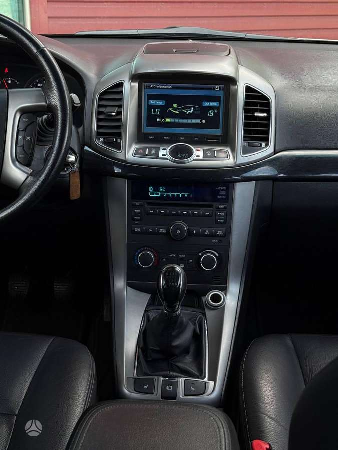Chevrolet Captiva - 10