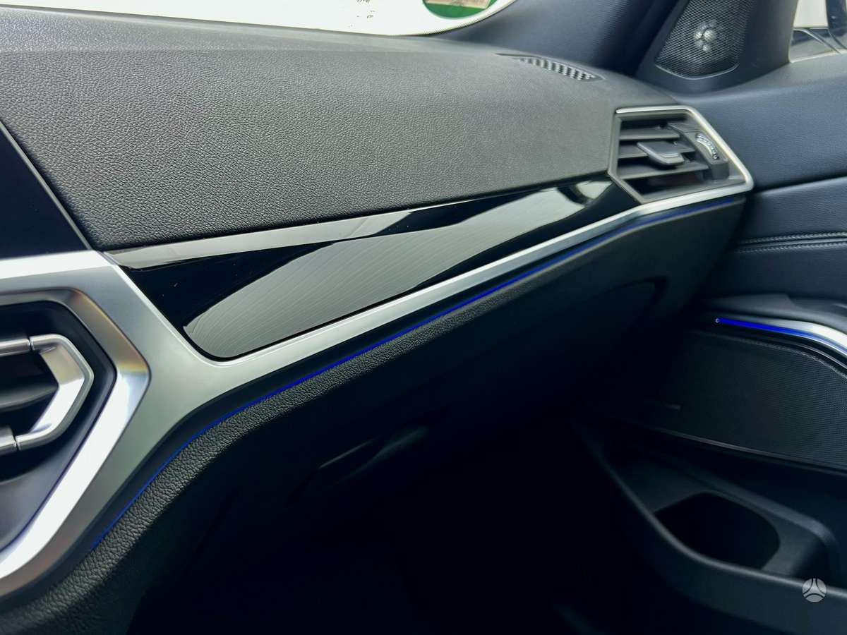 BMW 320, 2.0 l., Универсал
