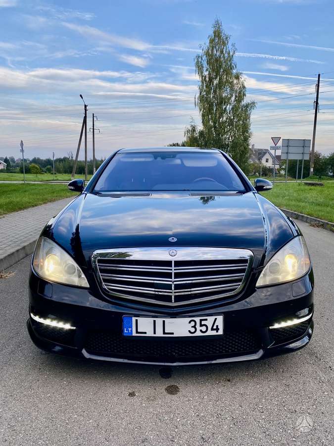 Mercedes-Benz S320 - 5