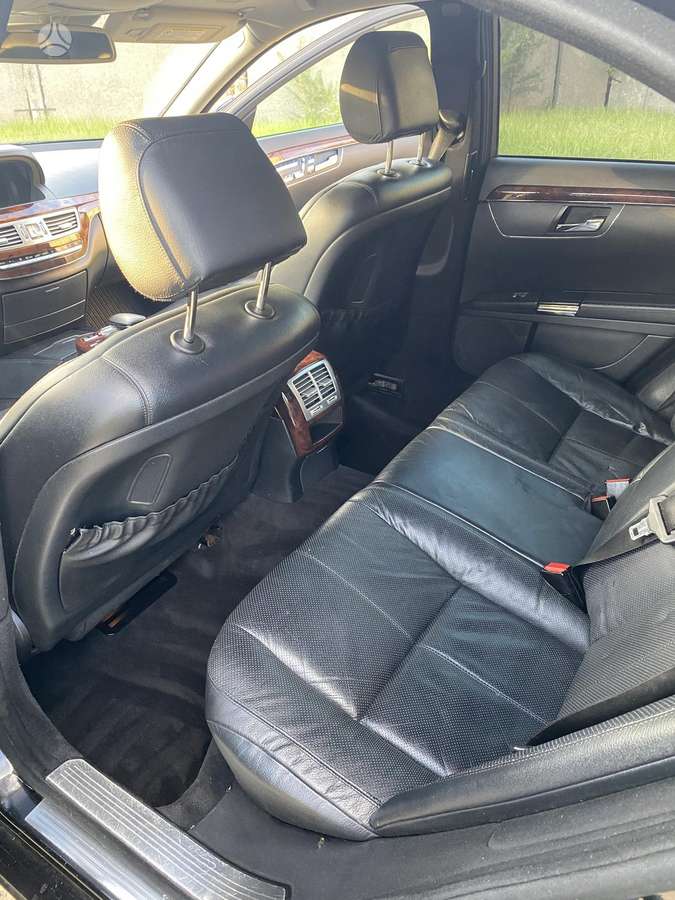 Mercedes-Benz S320 - 10
