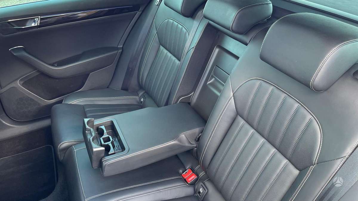 Skoda Superb, 2.0 l., wagon
