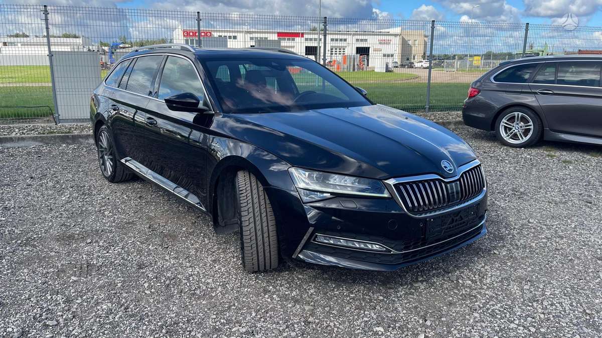 Skoda Superb, 2.0 l., Универсал