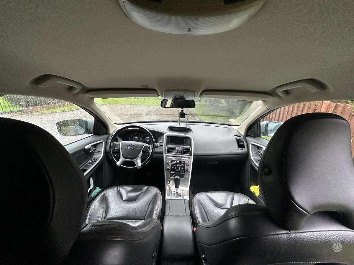 Volvo XC60 - 10