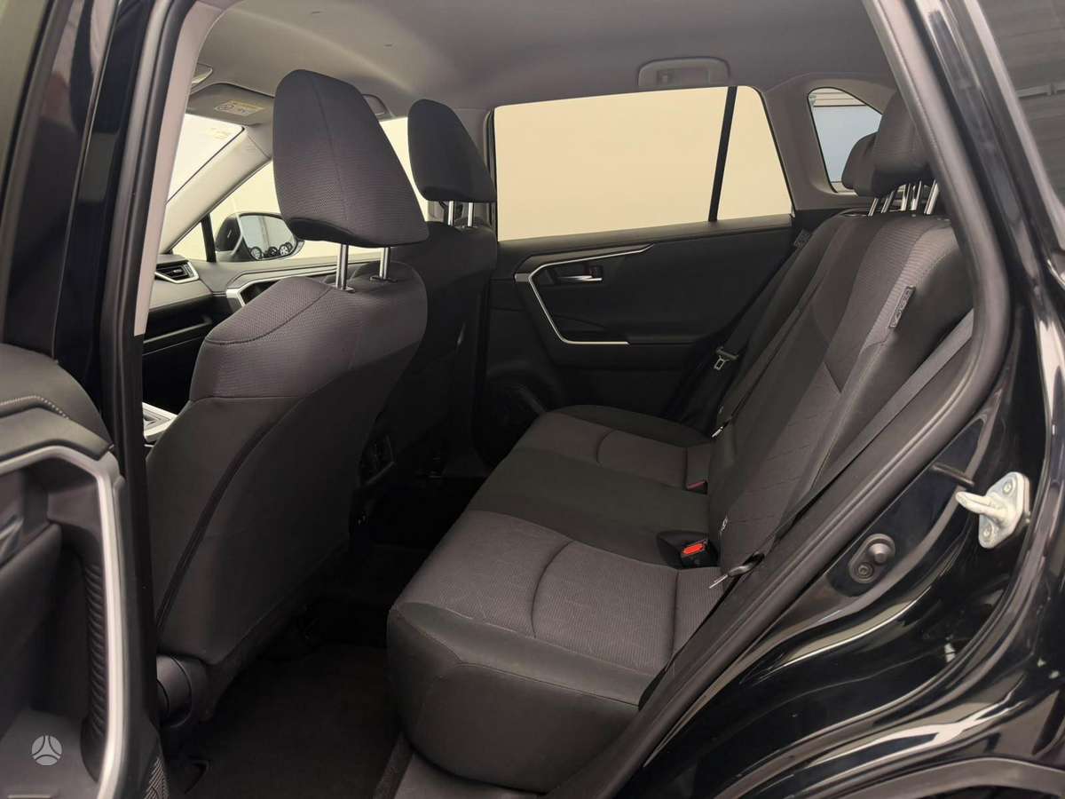 Toyota RAV4 - 12