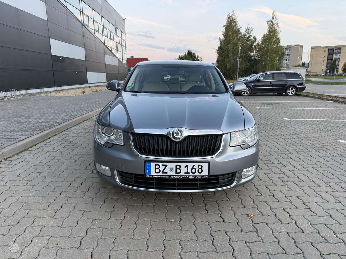 Škoda Superb - 2