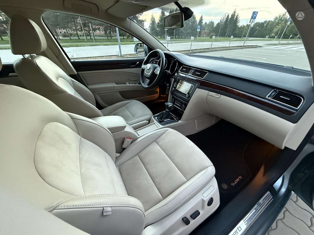 Skoda Superb, 1.8 l., Хэтчбек