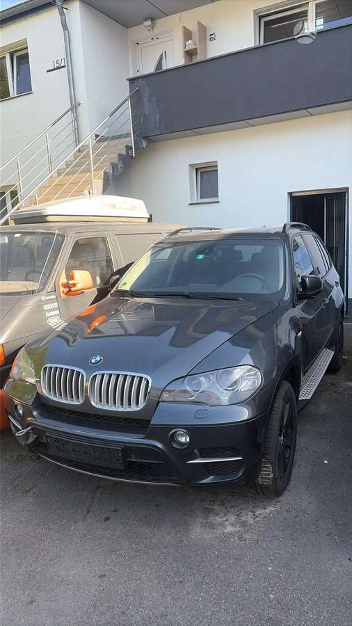 BMW X5 - 6