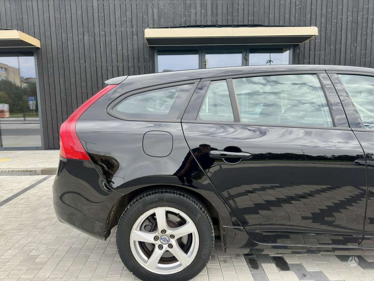 Volvo V60 - 10