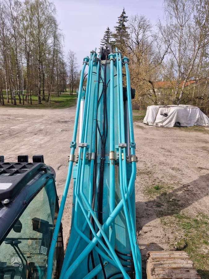 Kobelco SK300LC-10, excavator
