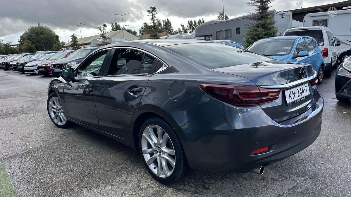 Mazda 6, 2.2 l., Седан