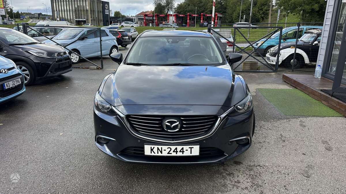Mazda 6, 2.2 l., Седан