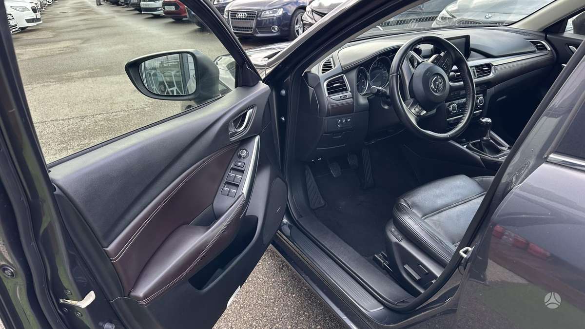 Mazda 6 - 7