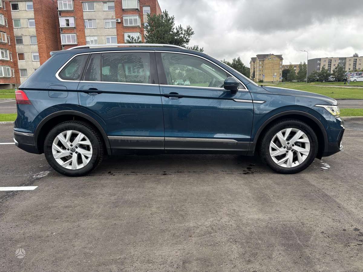 Volkswagen Tiguan - 5