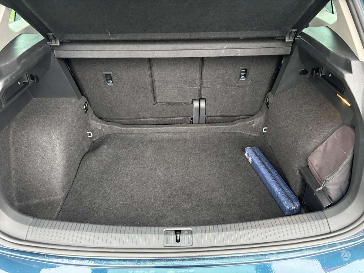 Volkswagen Tiguan - 9