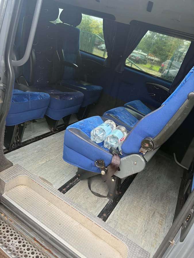 Volkswagen Transporter - 5