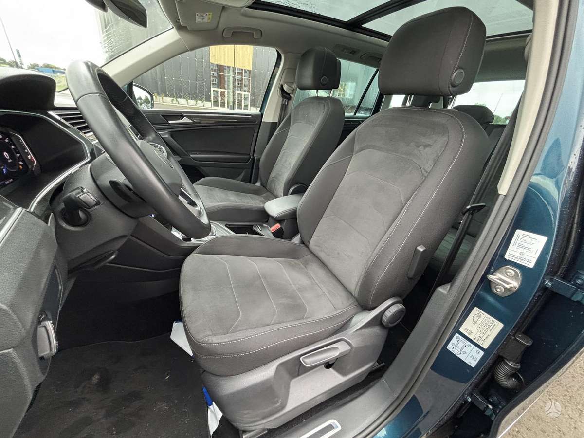Volkswagen Tiguan - 12