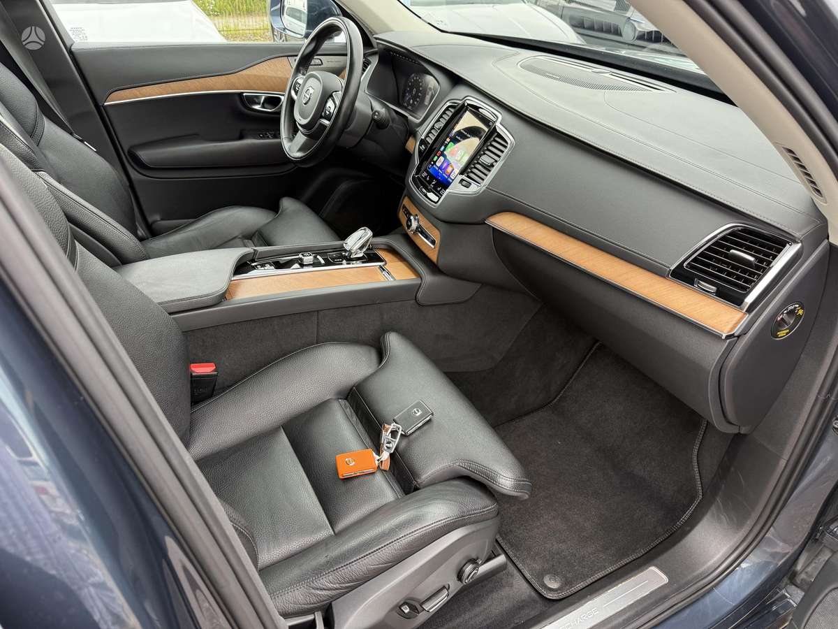 Volvo XC90 - 3