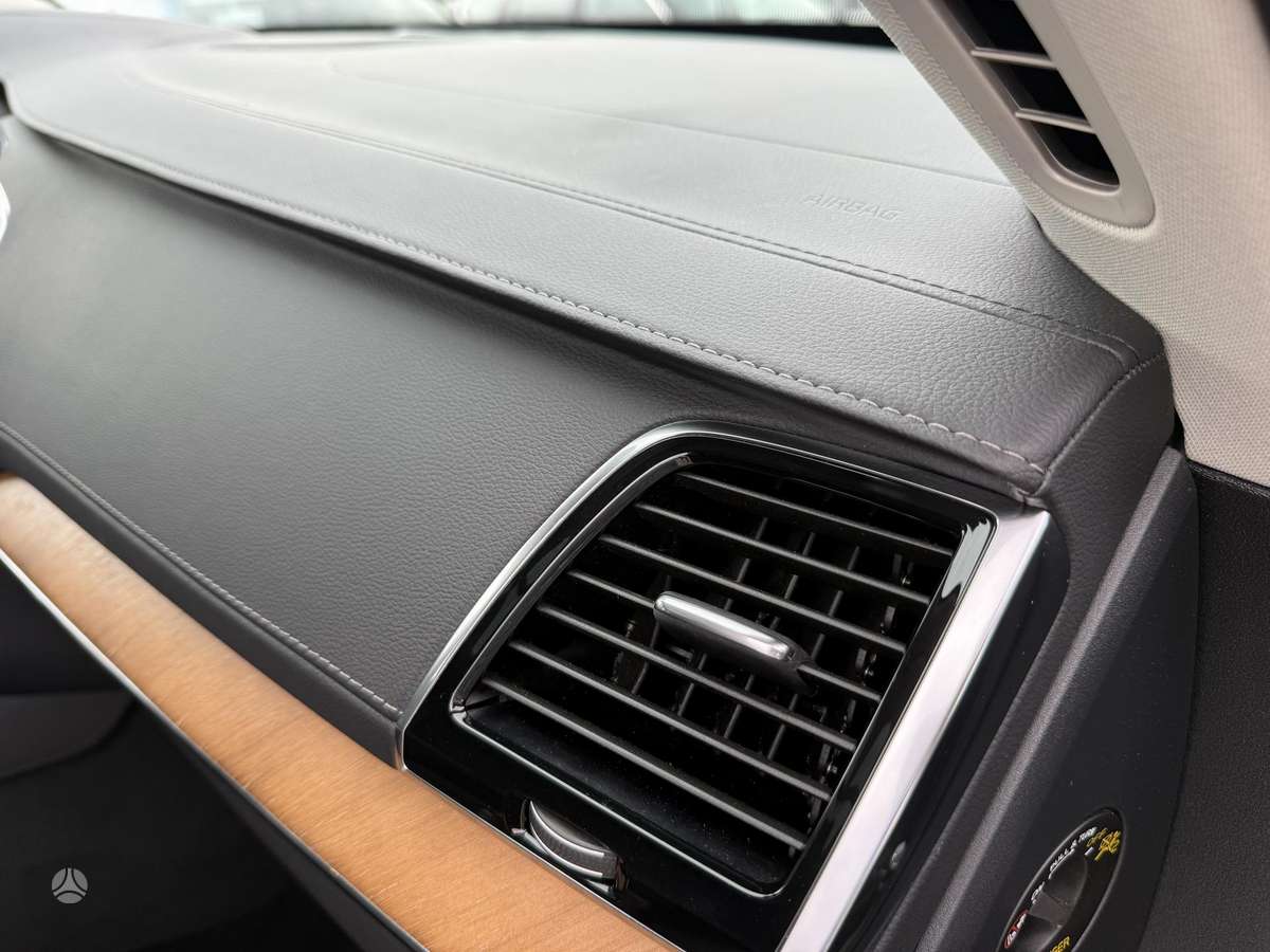 Volvo XC90 - 10