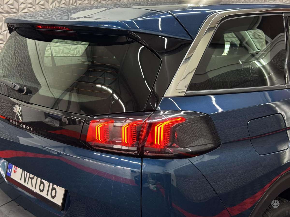 Peugeot 5008 - 11