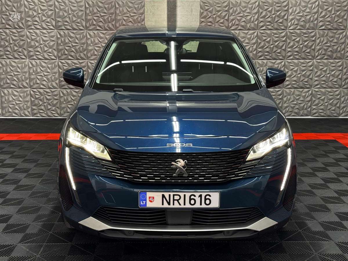 Peugeot 5008 - 1