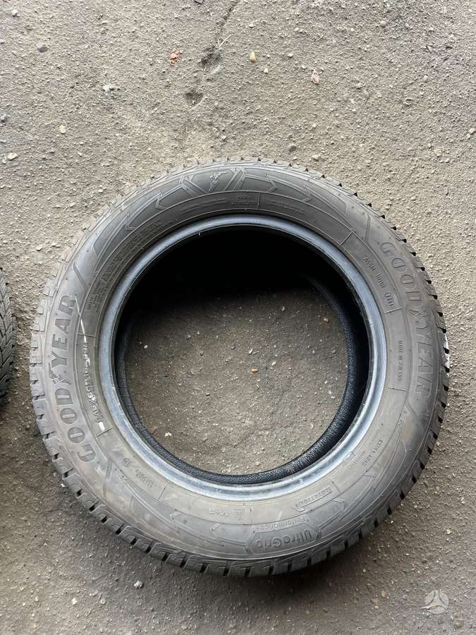 Goodyear UG Performance +, зимние 215/60 R16