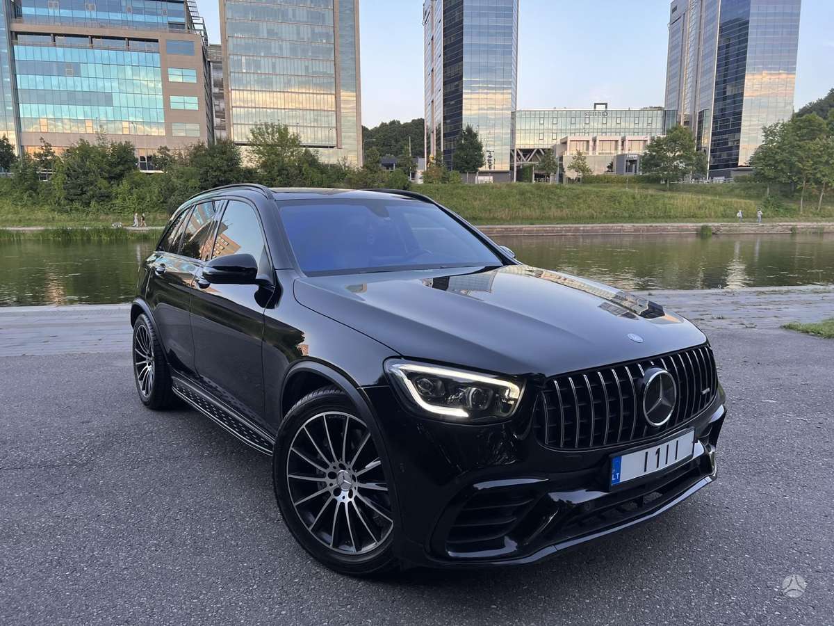 Mercedes-Benz GLC43 AMG