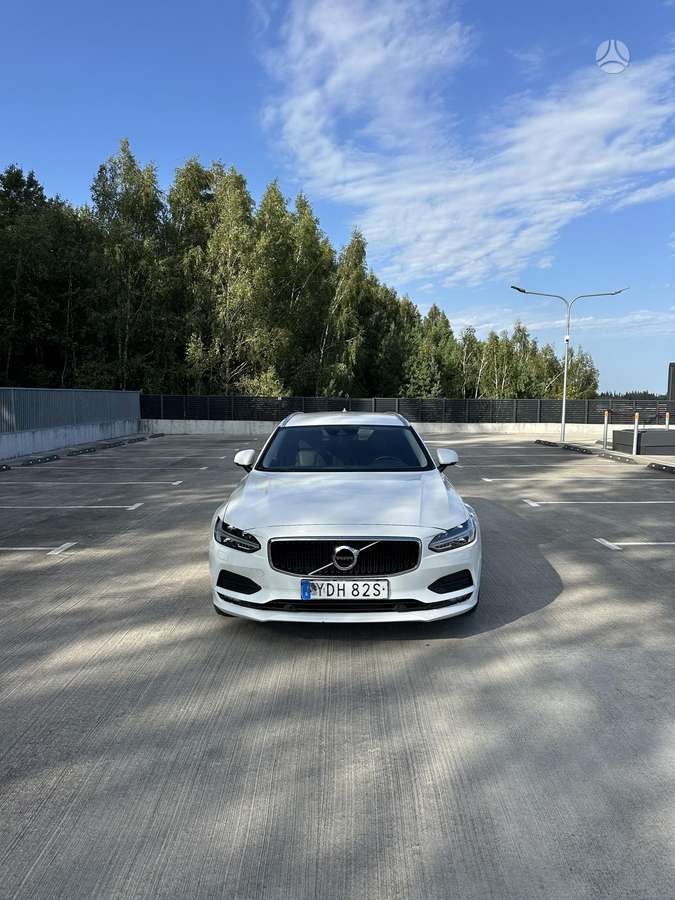 Volvo V90 - 1
