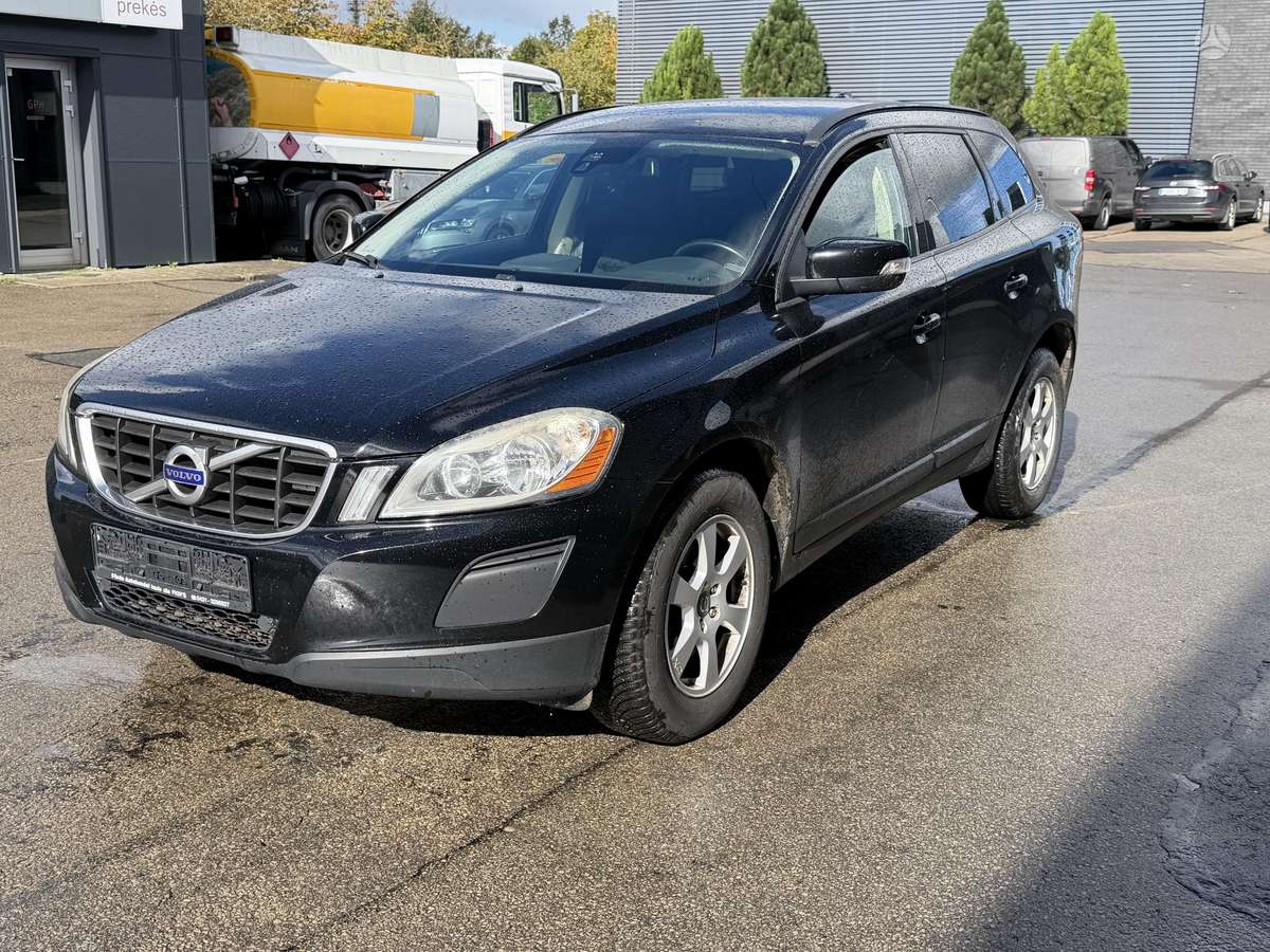 Volvo XC60 - 8
