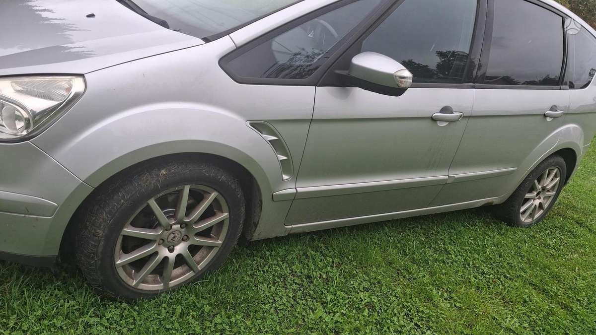 Ford S-MAX - 2
