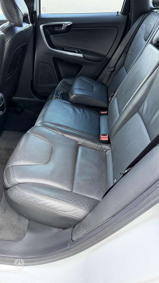 Volvo XC60 - 9