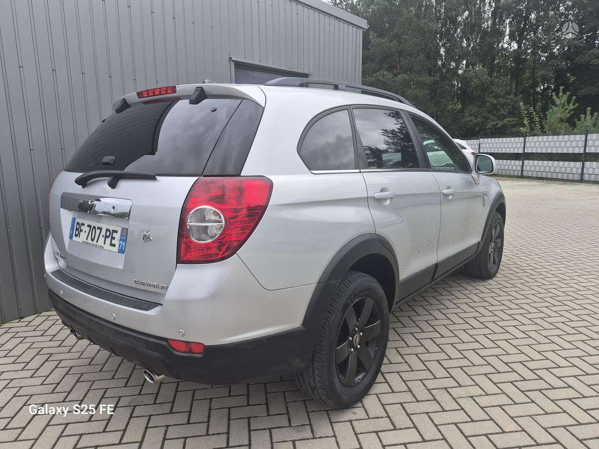 Chevrolet Captiva - 4