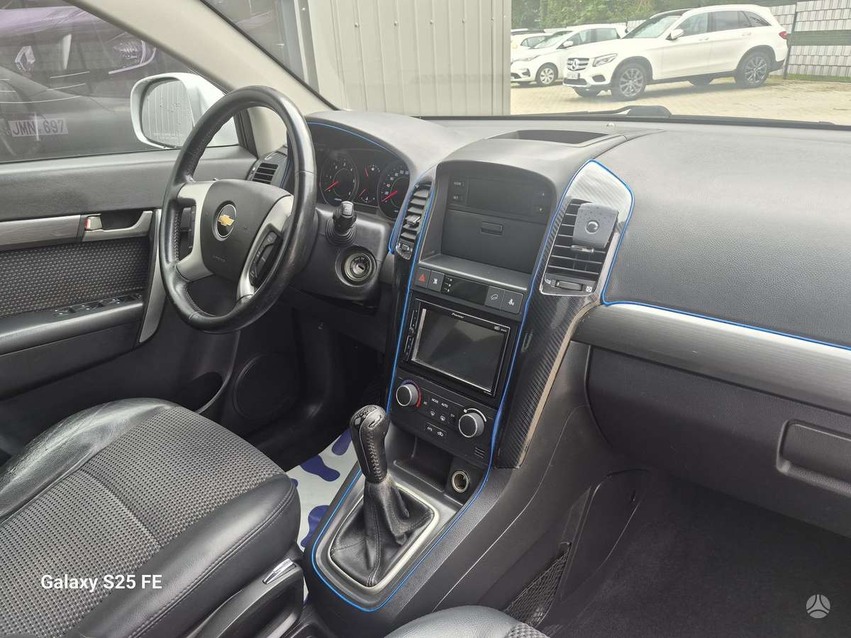 Chevrolet Captiva - 9